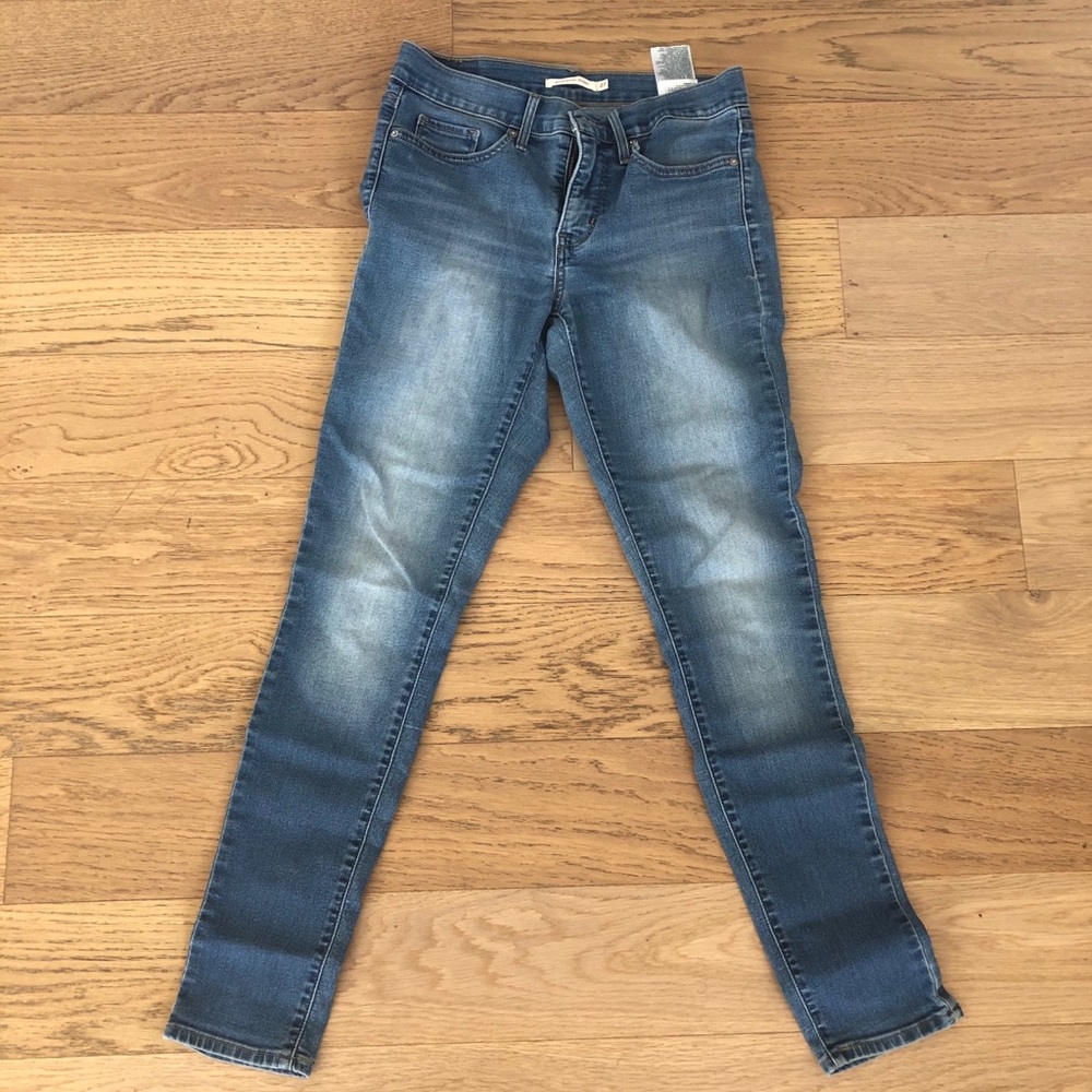 Levi’s 311 Shaping Skinny Jeans - 27